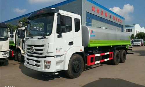 15立方東風(fēng)錦程灑水車(chē) 