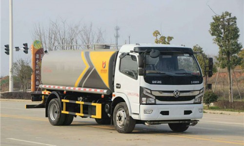 9立方東風(fēng)凱普特灑水車(chē) 